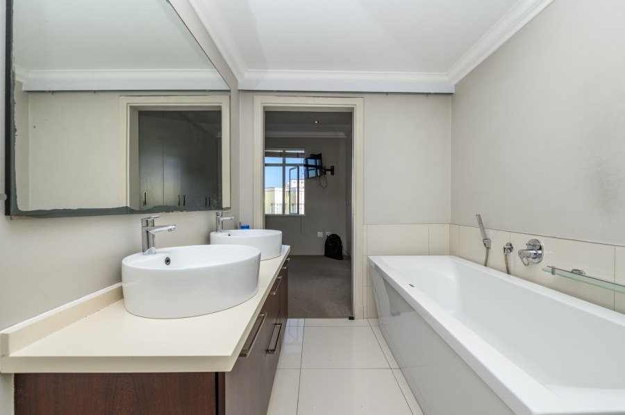 3 Bedroom Property for Sale in Summerstrand Eastern Cape